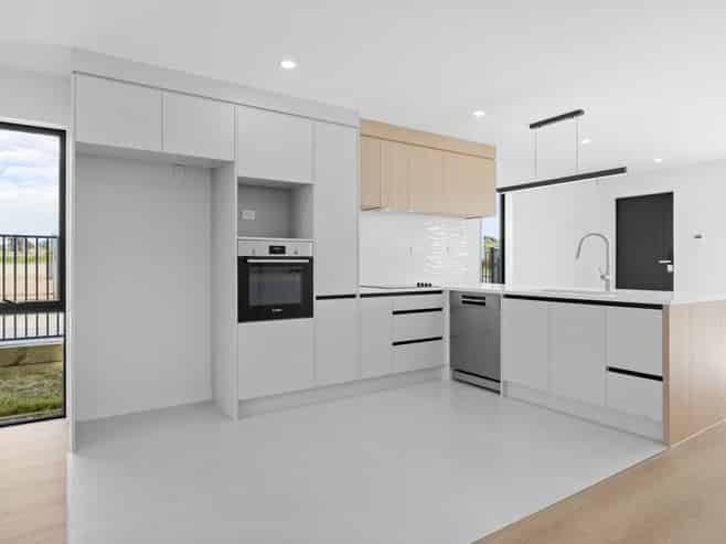 4 Harikoa Way, Karaka