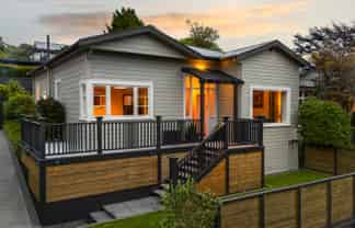 9 Plymouth Street, Karori