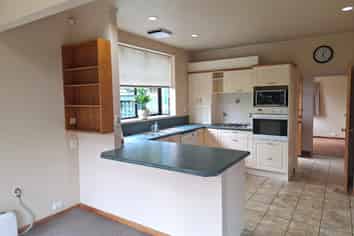 50 Copeland Street, Epuni