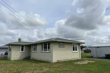 59  Kauae Street, Manaia