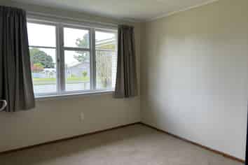 59  Kauae Street, Manaia