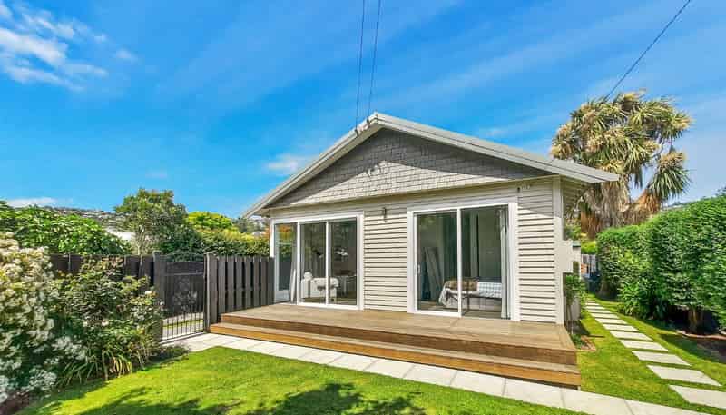 24 Riverview Street, Beckenham