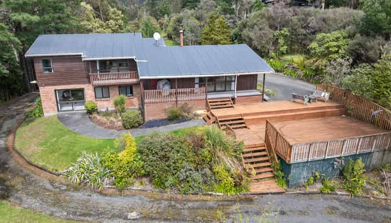70 Kaitoke Loop Road, Upper Hutt