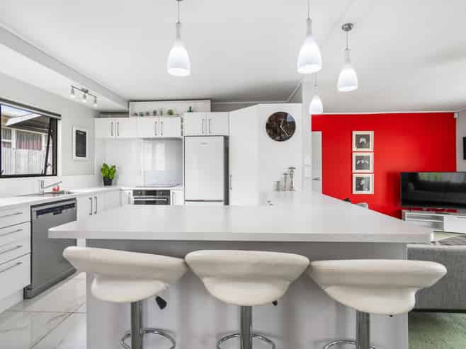 12A Third Avenue, Avenues