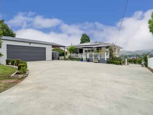 15 Denby Crescent, Tikipunga