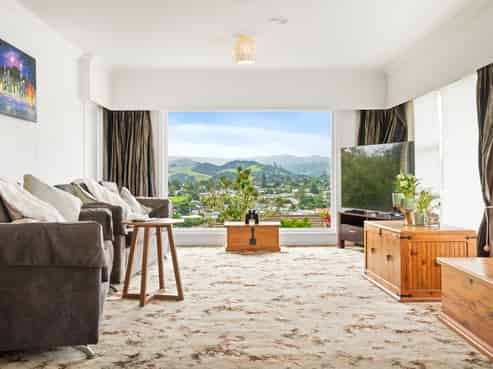 15 Denby Crescent, Tikipunga