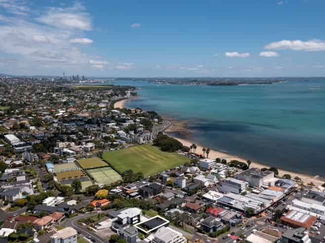 4 Keys Terrace, St Heliers