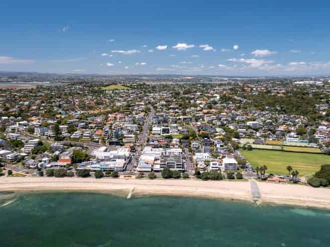 4 Keys Terrace, St Heliers