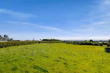 2175 Egmont Road, Kaimiro