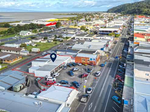 Strategic Thames commercial and retail