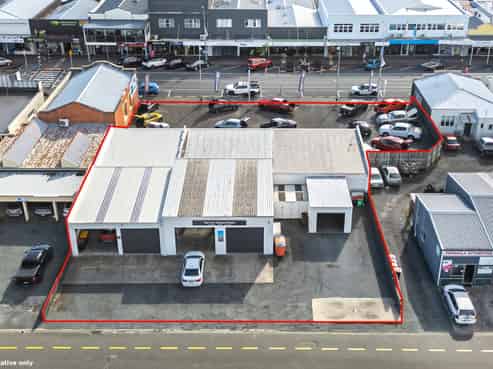 Strategic Thames commercial and retail