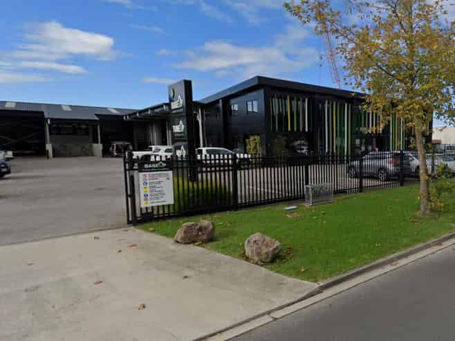 Premium Tauriko office/warehouse