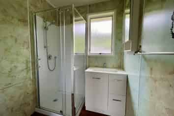 64 Chilcott Road, Henderson