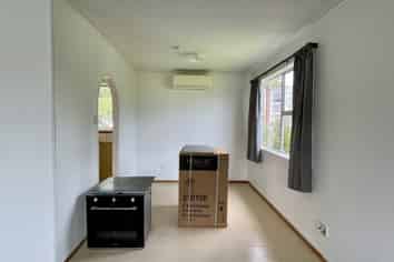 64 Chilcott Road, Henderson