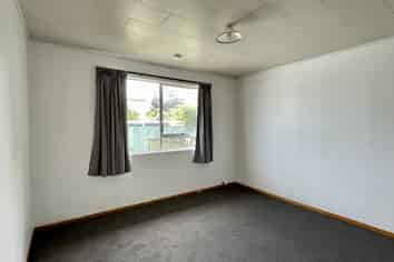 64 Chilcott Road, Henderson