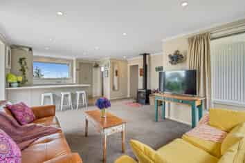 19 Salmond Street, Halfway Bush