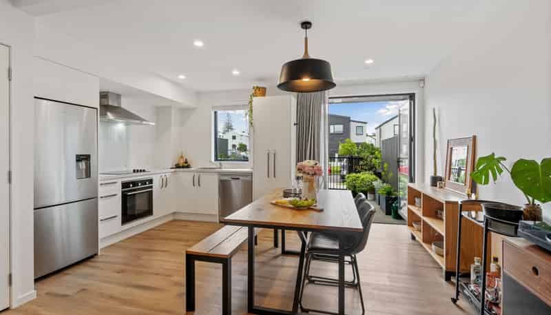 31 Cessna Crescent, Mangere