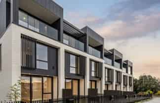 5/239 Flat Bush School Road, Flat Bush