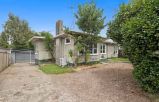 288A Sunset Road, Sunnybrook