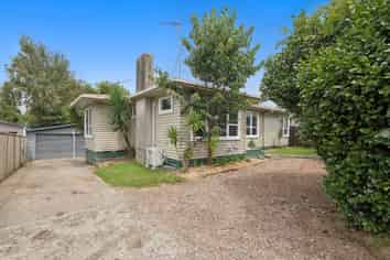288A Sunset Road, Sunnybrook