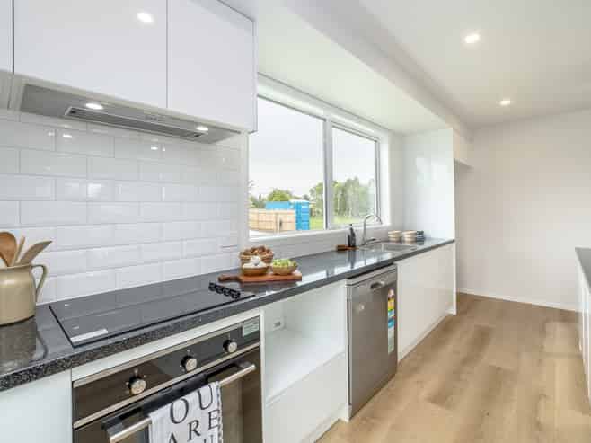 3 Macrocarpa Lane, Carterton