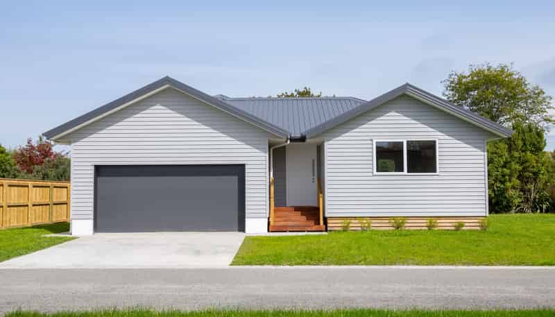 3 Macrocarpa Lane, Carterton