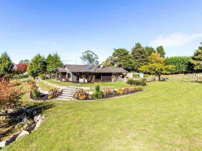 176 Mapara Road, Acacia Bay