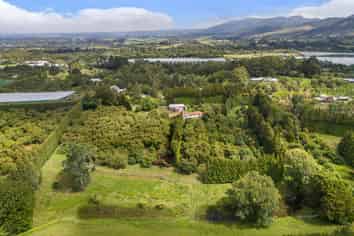 232 Wharawhara Road, Aongatete