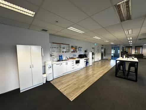 Exclusive Whole Floor CBD Tenancy