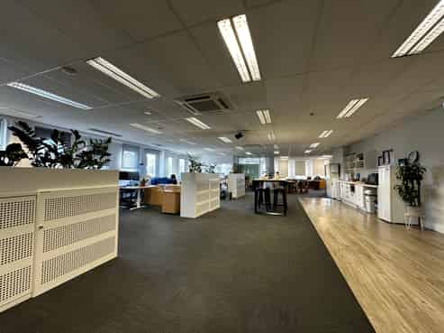 Exclusive Whole Floor CBD Tenancy