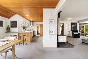 298 Chain Hills Road, Chain Hills