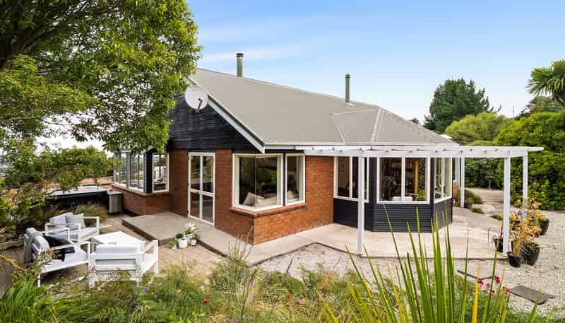 298 Chain Hills Road, Chain Hills