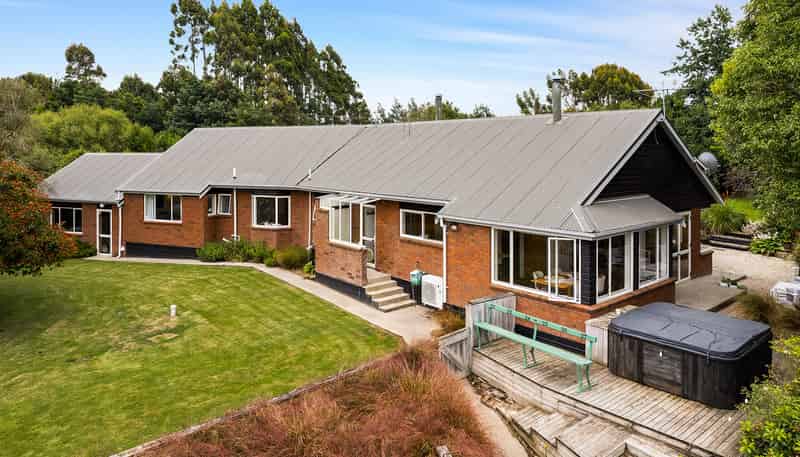 298 Chain Hills Road, Chain Hills