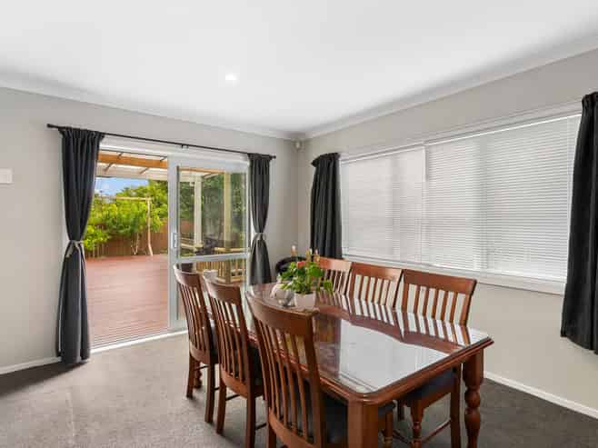 209A Waddington Drive, Naenae