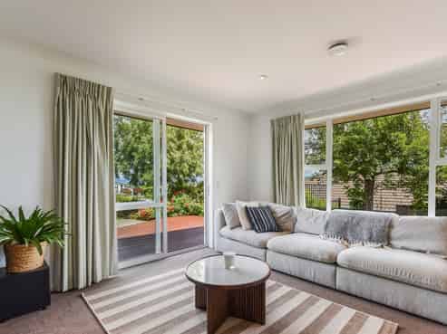 5 Norfolk Place, Stoke