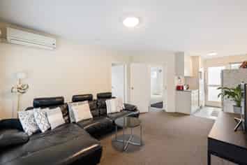 5/36 Onslow Street, Saint Albans