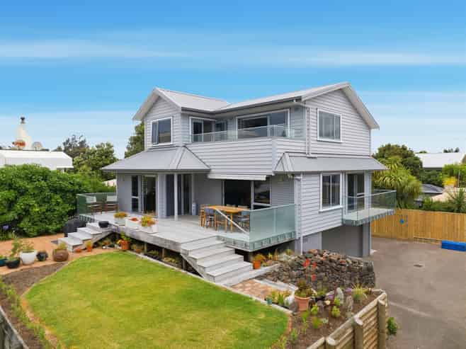 16B Oceanbeach Road, Mount Maunganui