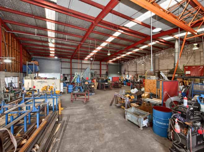 Deceased Estate - Tenanted industrial investment