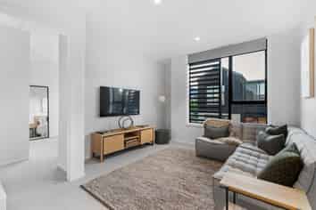 16 Bellfield Lane, Wanaka