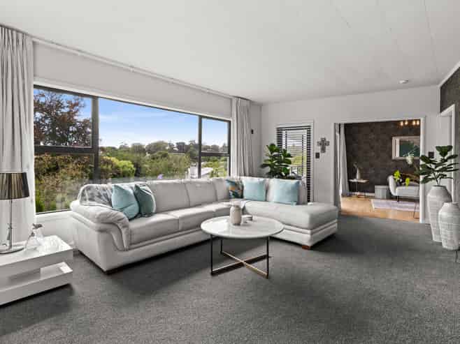 55 Breadalbane Avenue, Havelock North