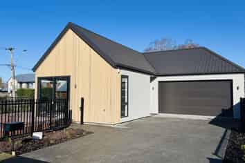 1 Amberite Place, Harewood