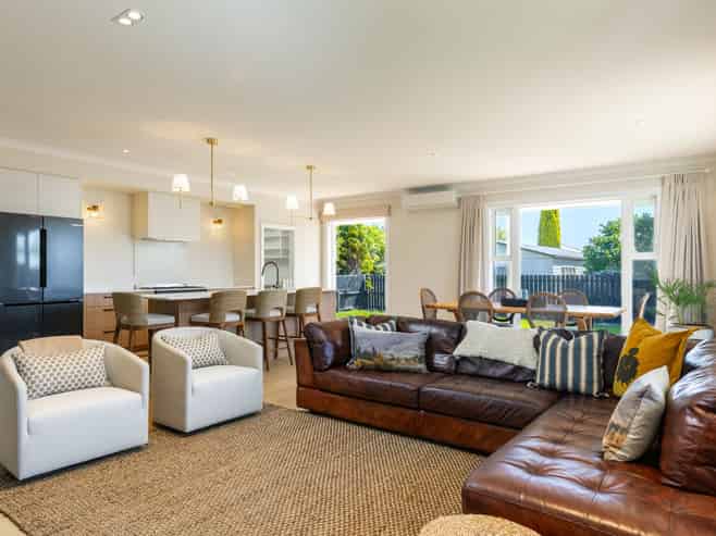 39 Adams Lane, Springlands