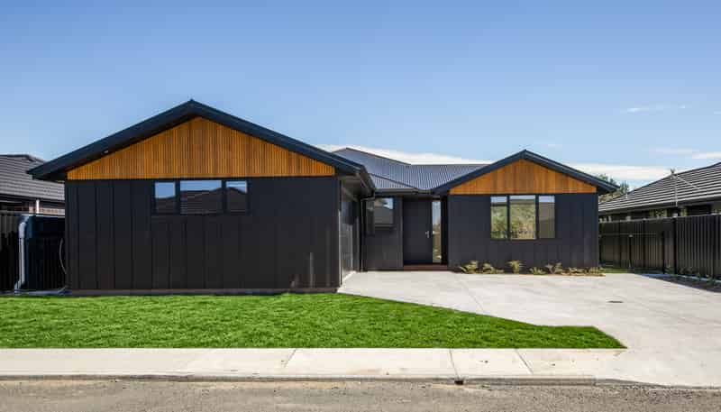 9 Arihi Crescent, Frimley