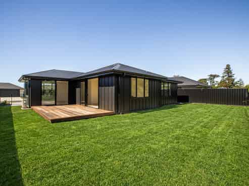 9 Arihi Crescent, Frimley