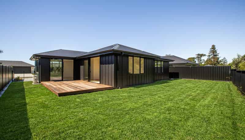 9 Arihi Crescent, Frimley