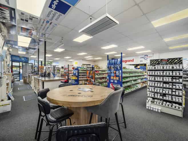 Prime light industrial opportunity