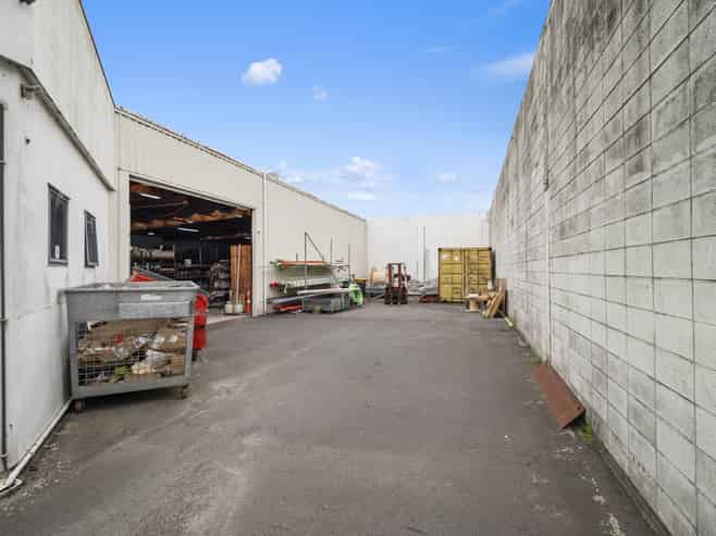 Prime light industrial opportunity