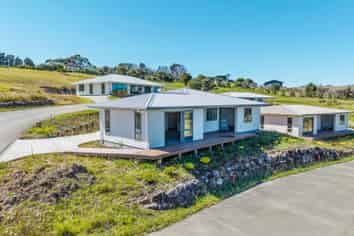 19 Heimdal Way, Coopers Beach