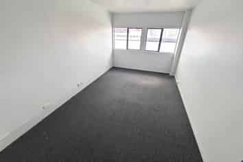 150M² SUPRISING SPACE
