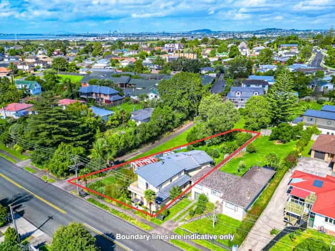 69 McLeod Road, Te Atatu South